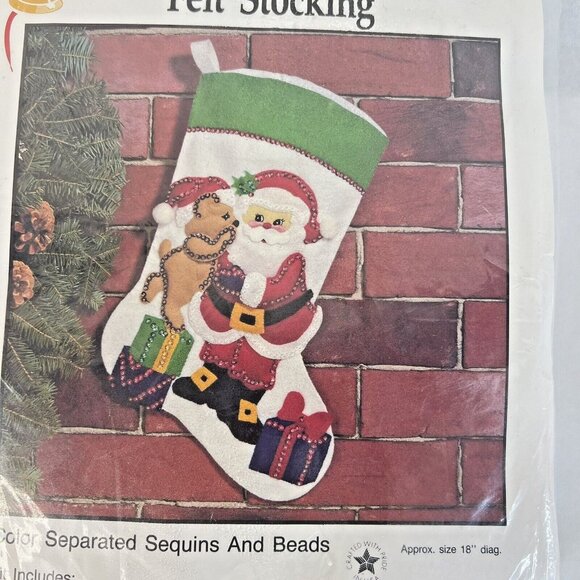 Hobby Kraft Storybook Christmas Felt Stocking Kit 9223 Santa & Teddy Bear 18" - Picture 2 of 4